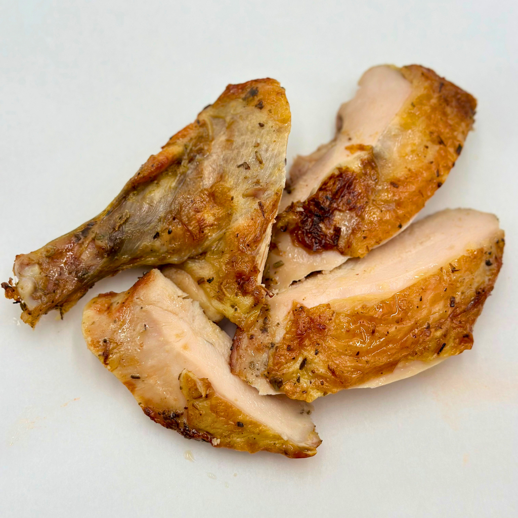 Faraona a bassa temperatura con pelle croccante