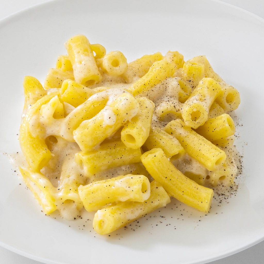 Maccheroncini al torchio con cacio e pepe