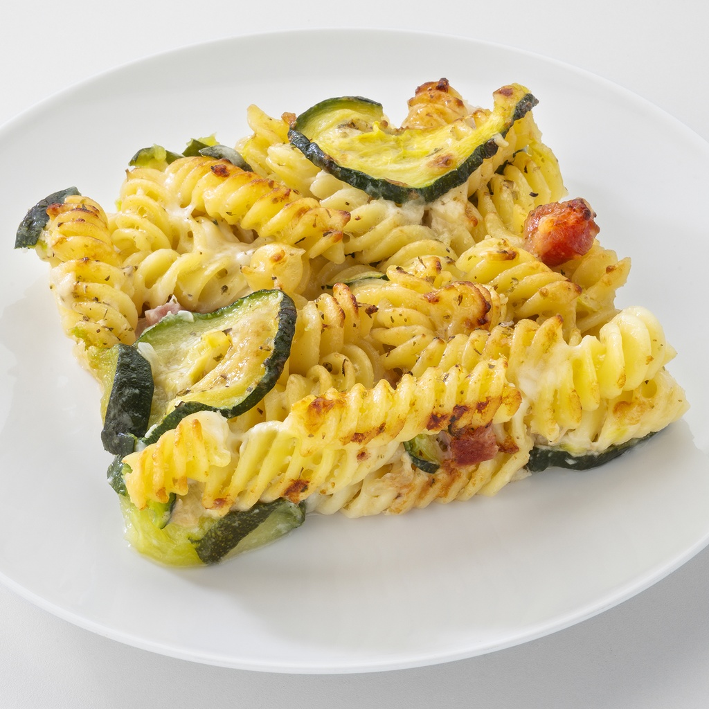 Fusilli gratinati zucchine, maggiorana e cotto