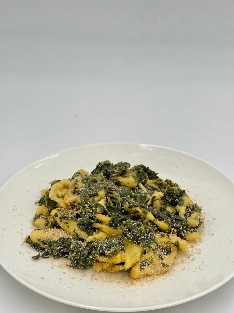 Tortelloni ricotta e spinaci burro e salvia