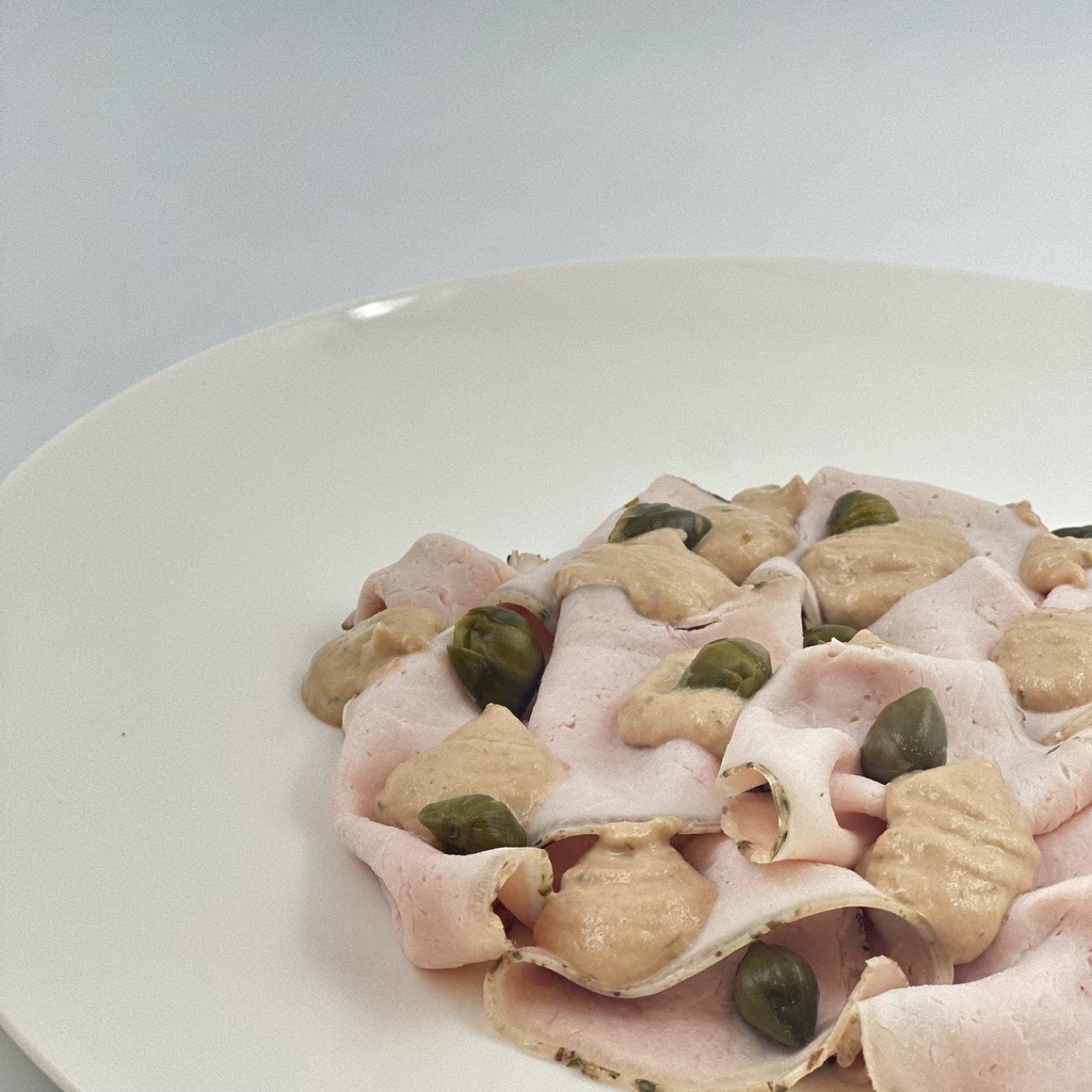 Vitello tonnè con salsa tonnata